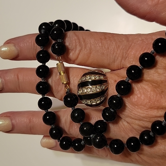 SET Onyx Necklace/Enamel Ring - Picture 1 of 7